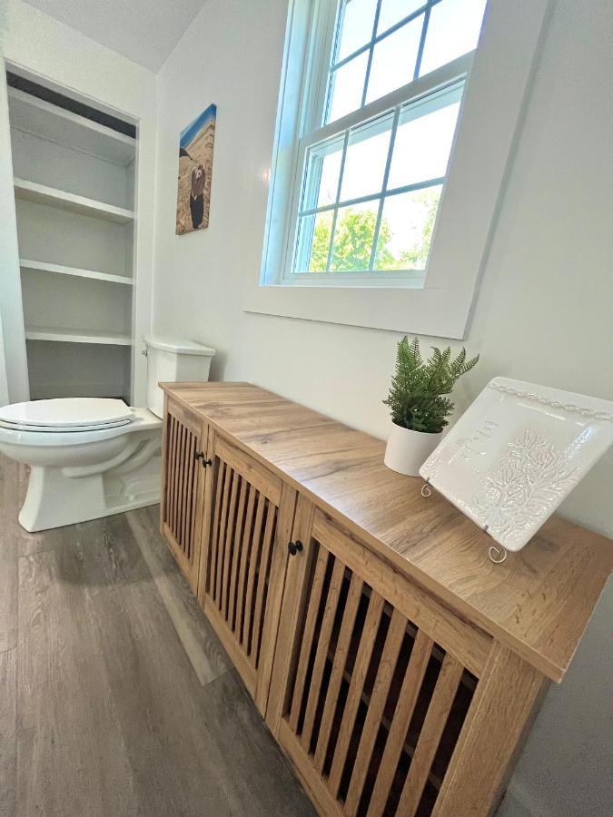 Kingfisher Lodging 丹尼斯 外观 照片
